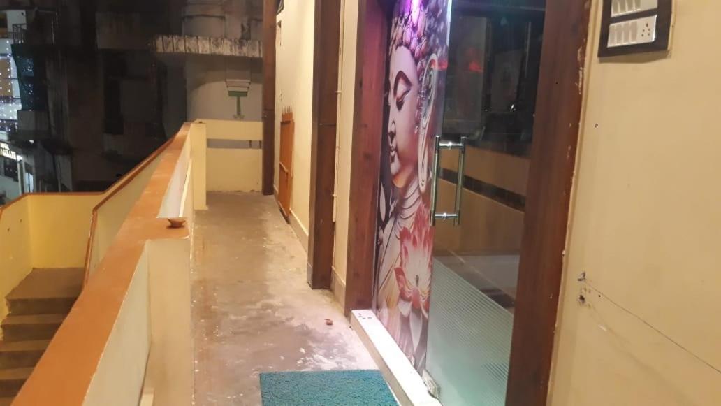 Maa Gayatri Dormitory - Varanasi — Photos 3